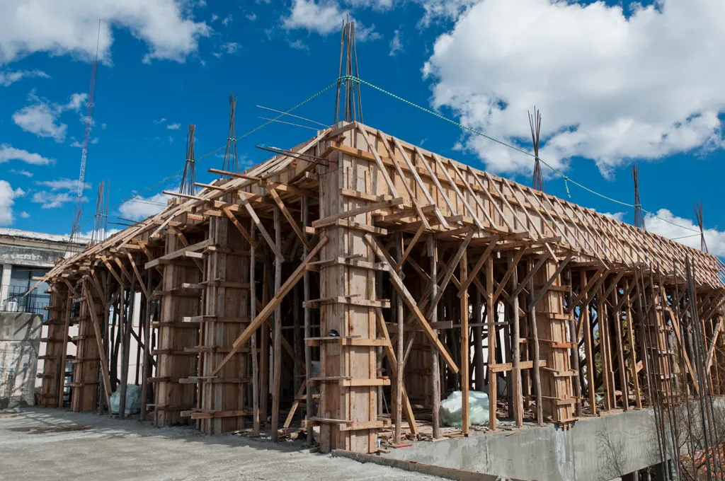 Urbano Construcrtora - Obras civiles y de arquitectura